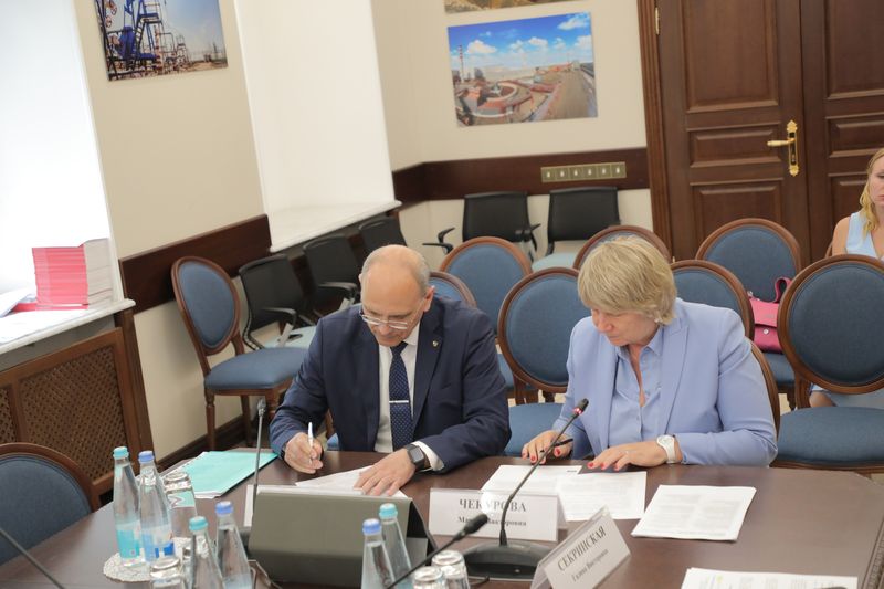 «Эксперт РА» и АКРА подписали меморандум о присоединении к Кодексу профессиональной этики поставщиков рейтингов устойчивого развития