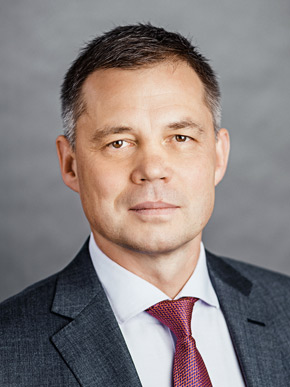 Денис Шулаков